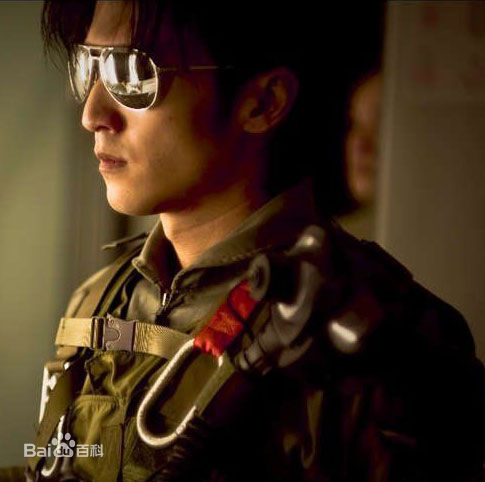 最新谢霆锋(Nicholas Tse（尼古拉斯 . 谢）)精彩图册