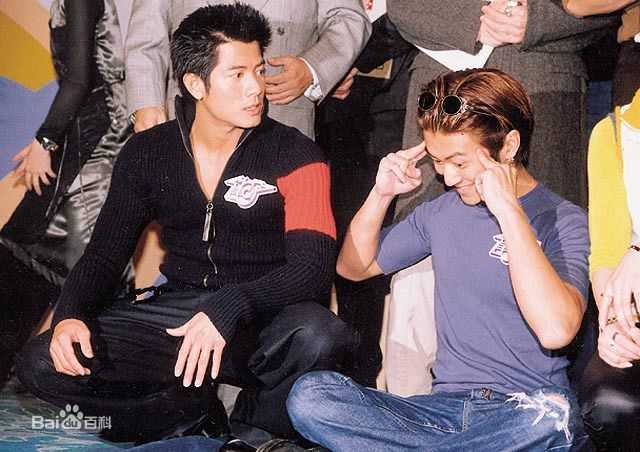 最新谢霆锋(Nicholas Tse（尼古拉斯 . 谢）)精彩图册