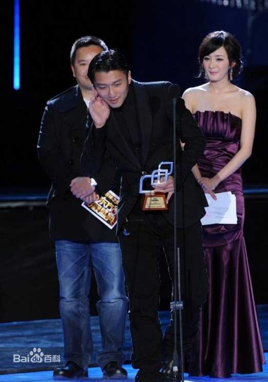 谢霆锋(Nicholas Tse（尼古拉斯 . 谢）)2011.3.18 水立方东方影视盛典壁纸壁纸