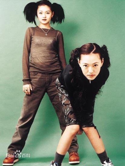 徐熙媛(Barbie Hsu)出道时的青涩模样素颜照壁纸