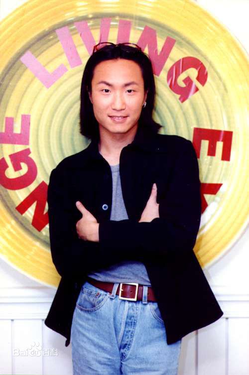 郑中基(Ronald Cheng)前后照片