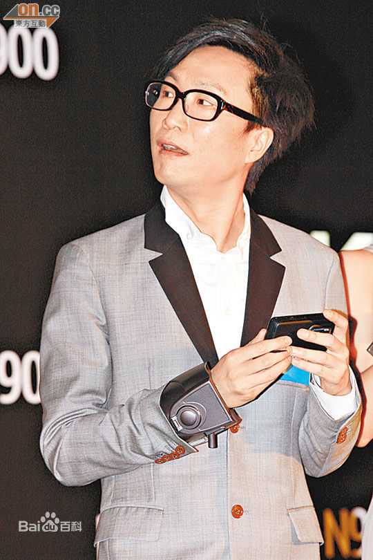 郑中基(Ronald Cheng)前后照片