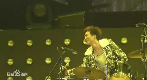 郑中基(Ronald Cheng)2006年演唱会生活照相册