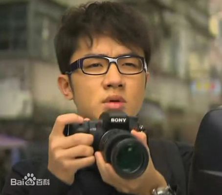 王祖蓝(Wong Cho Lam)《毕打自己人》高清剧照