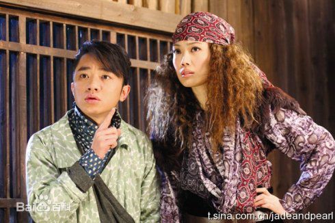 最优质王祖蓝(Wong Cho Lam)在2010年《翡翠明珠》饰说书人中的相册