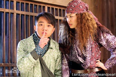 最优质王祖蓝(Wong Cho Lam)在2010年《翡翠明珠》饰说书人中的相册