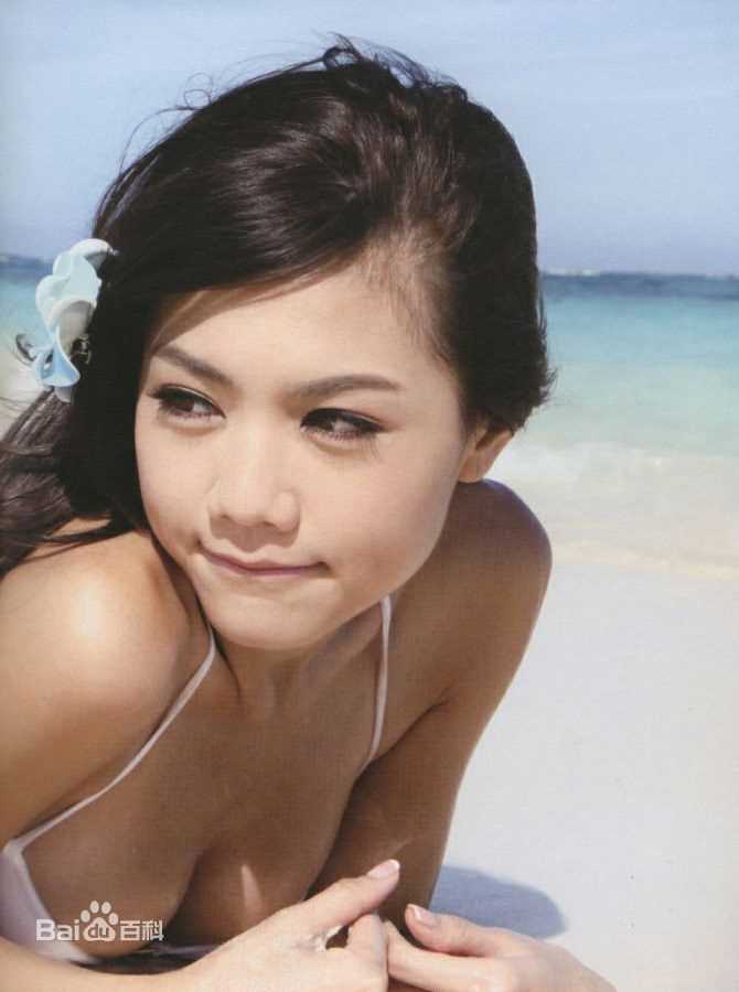 周秀娜(Chrissie Chau)