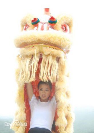 周秀娜(Chrissie Chau)2011年《热浪球爱战》最优质剧照