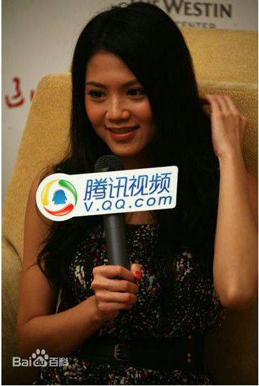 周秀娜(Chrissie Chau)出席“上海电影节”图册