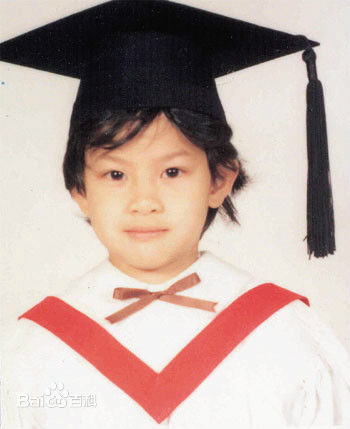 徐子珊(Tsui Kate Tsz Shan)生活照