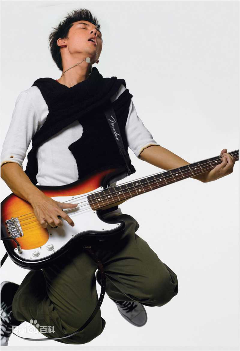 最新关智斌(Kenny Kwan W. Jr.)性感图片