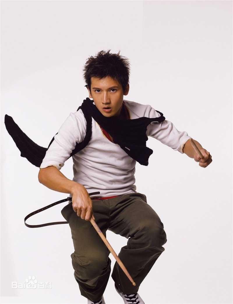 最新关智斌(Kenny Kwan W. Jr.)性感图片