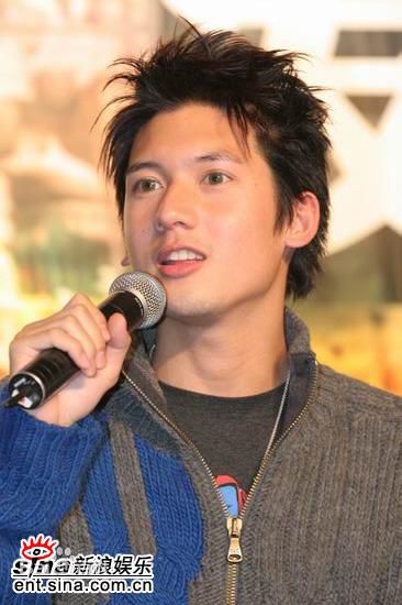 关智斌(Kenny Kwan W. Jr.)在电影《情癫大圣》宣传活动中的