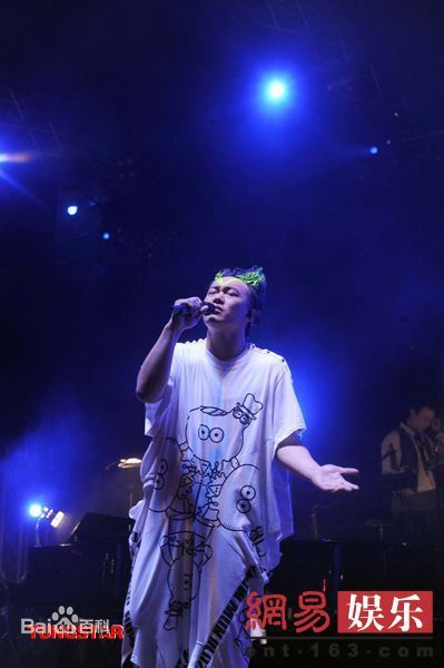 最优质陈奕迅(Eason Chan)精彩图册