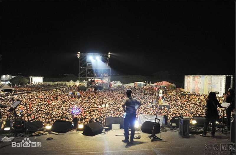 最优质陈奕迅(Eason Chan)精彩图册