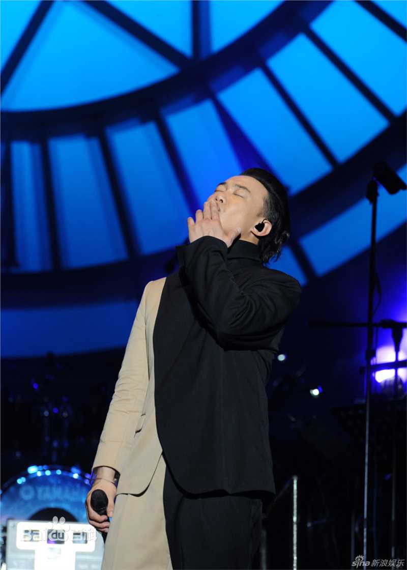 最优质陈奕迅(Eason Chan)精彩图册