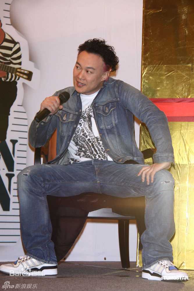 最全陈奕迅(Eason Chan)精彩图册