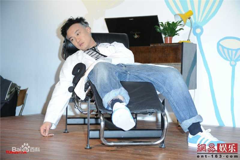 最全陈奕迅(Eason Chan)精彩图册