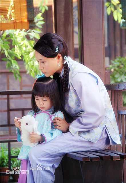 胡意涓工作照性感图片壁纸