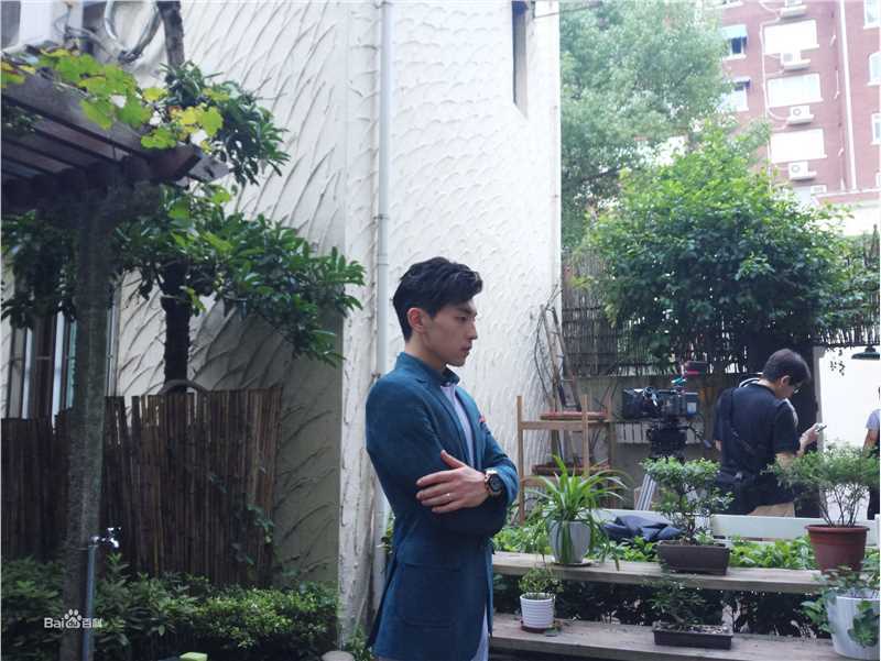 邓伦(Allen)因为遇见你图册