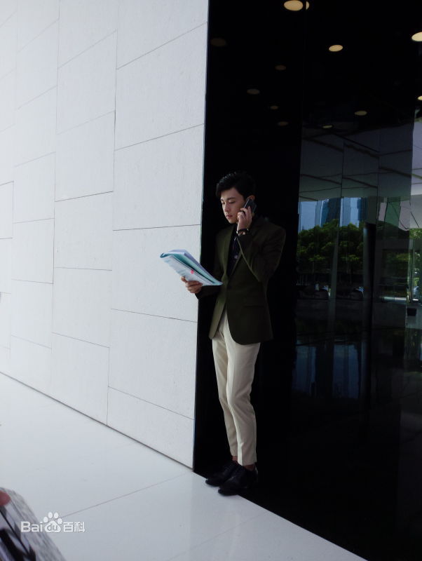 邓伦(Allen)因为遇见你图册