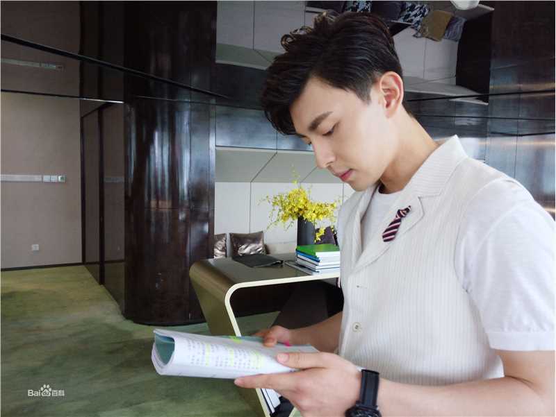 邓伦(Allen)因为遇见你图册