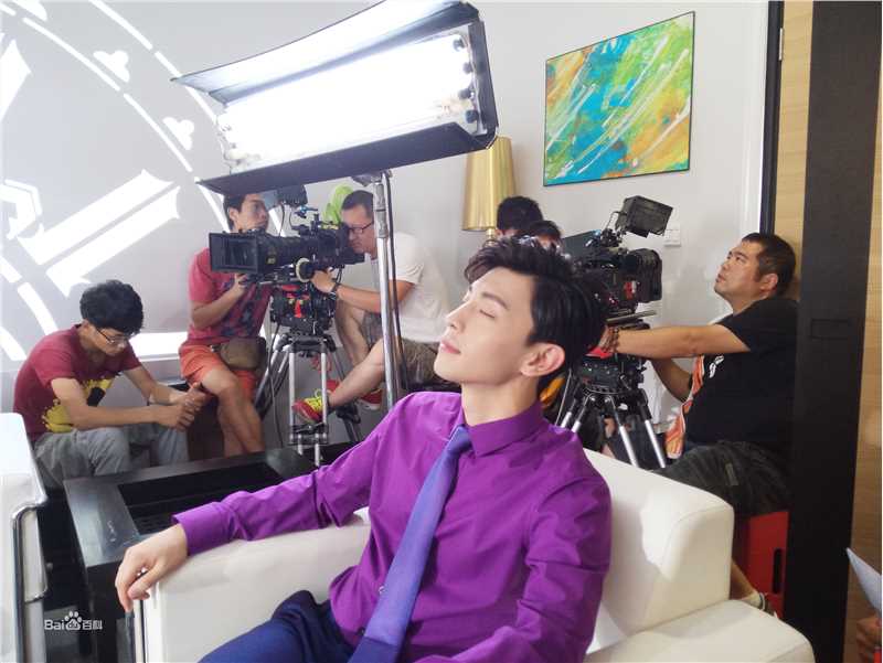 邓伦(Allen)日常照片图片图集