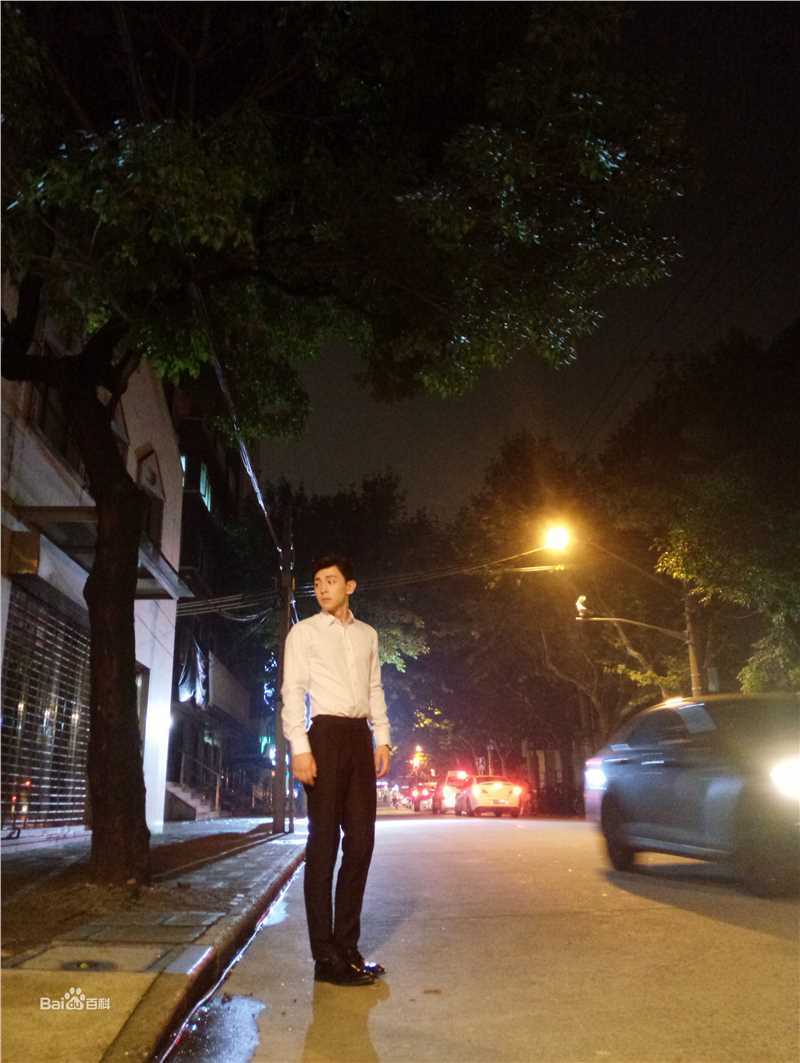 邓伦(Allen)日常照片图片图集