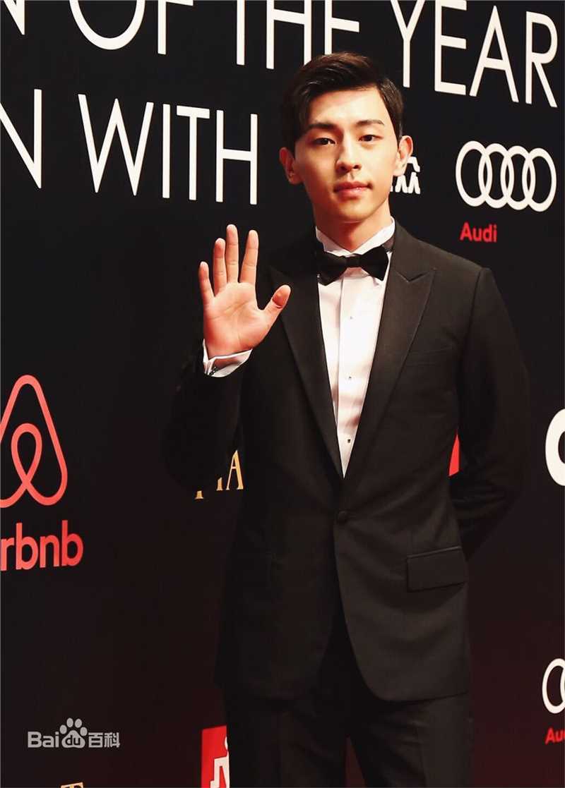 邓伦(Allen)GQ年度人物生活照相册