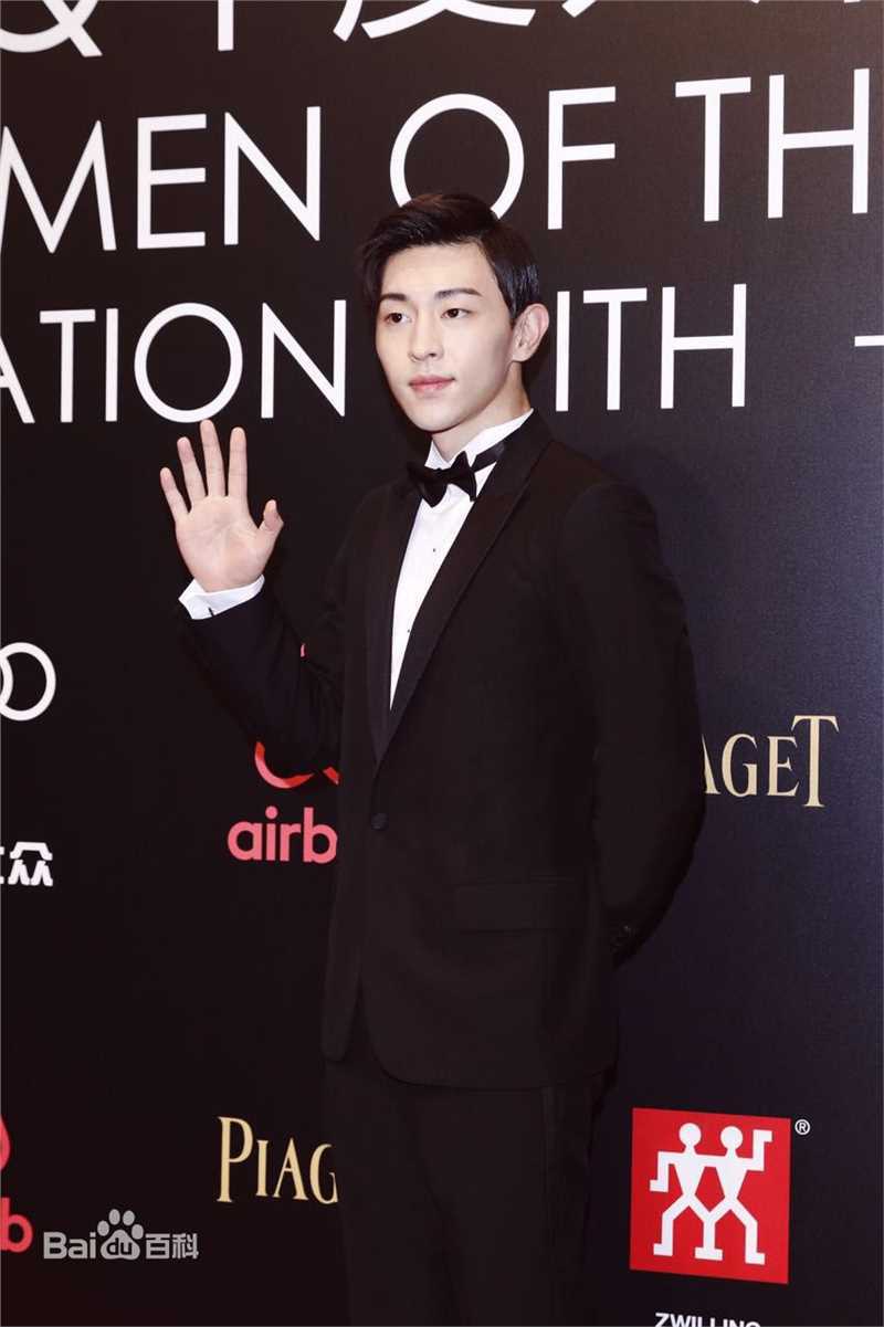 邓伦(Allen)GQ年度人物生活照相册