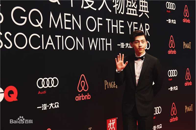 邓伦(Allen)GQ年度人物生活照相册