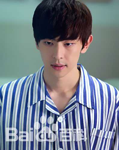 邓伦(Allen)电视剧素颜照相册