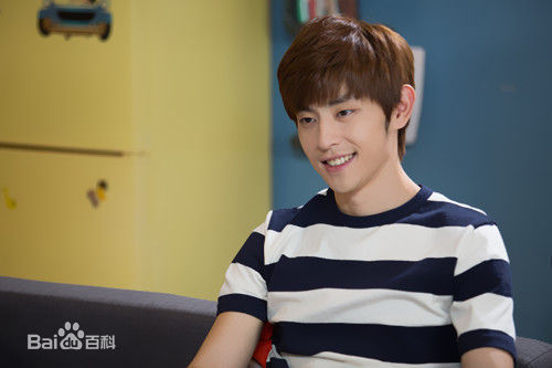 邓伦(Allen)电视剧素颜照相册