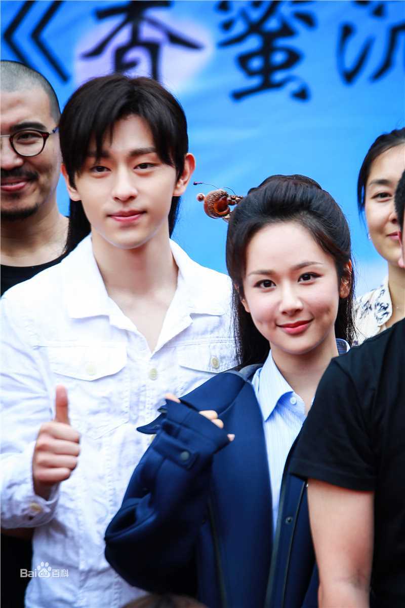 邓伦(Allen)香蜜沉沉烬如霜前后照片