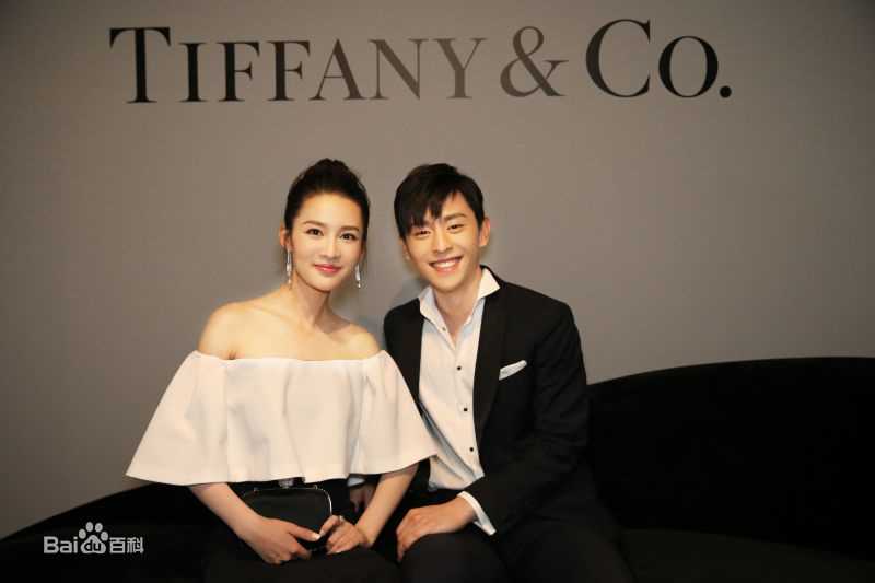 邓伦(Allen)TIFFANY性感图片图集