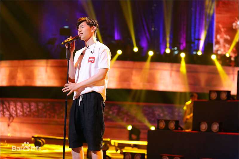 邓伦(Allen)跨界歌王生活照相册