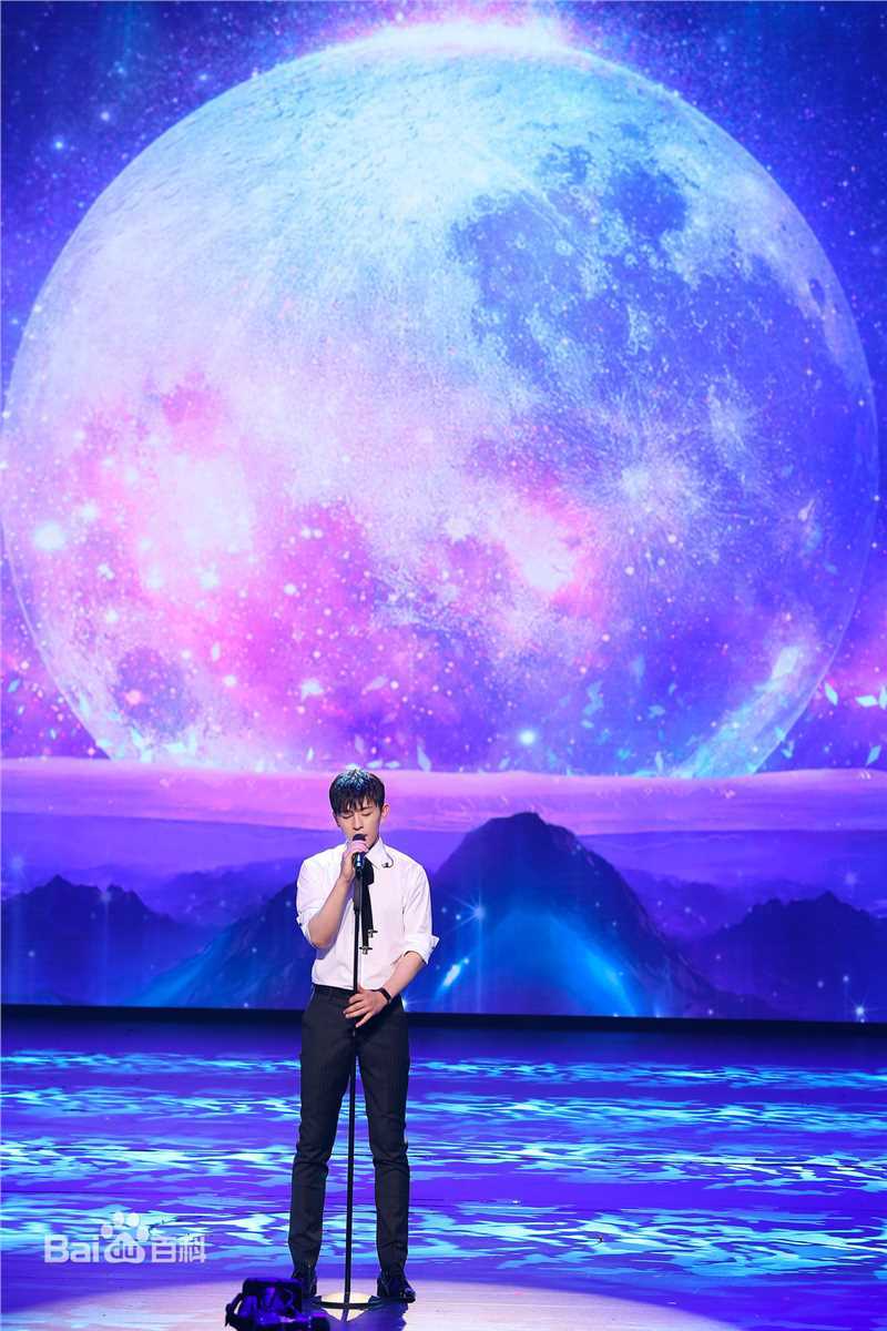 邓伦(Allen)跨界歌王生活照相册