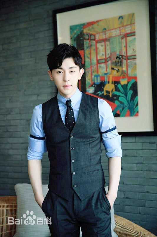 邓伦(Allen)因为遇见你新闻发布会图册