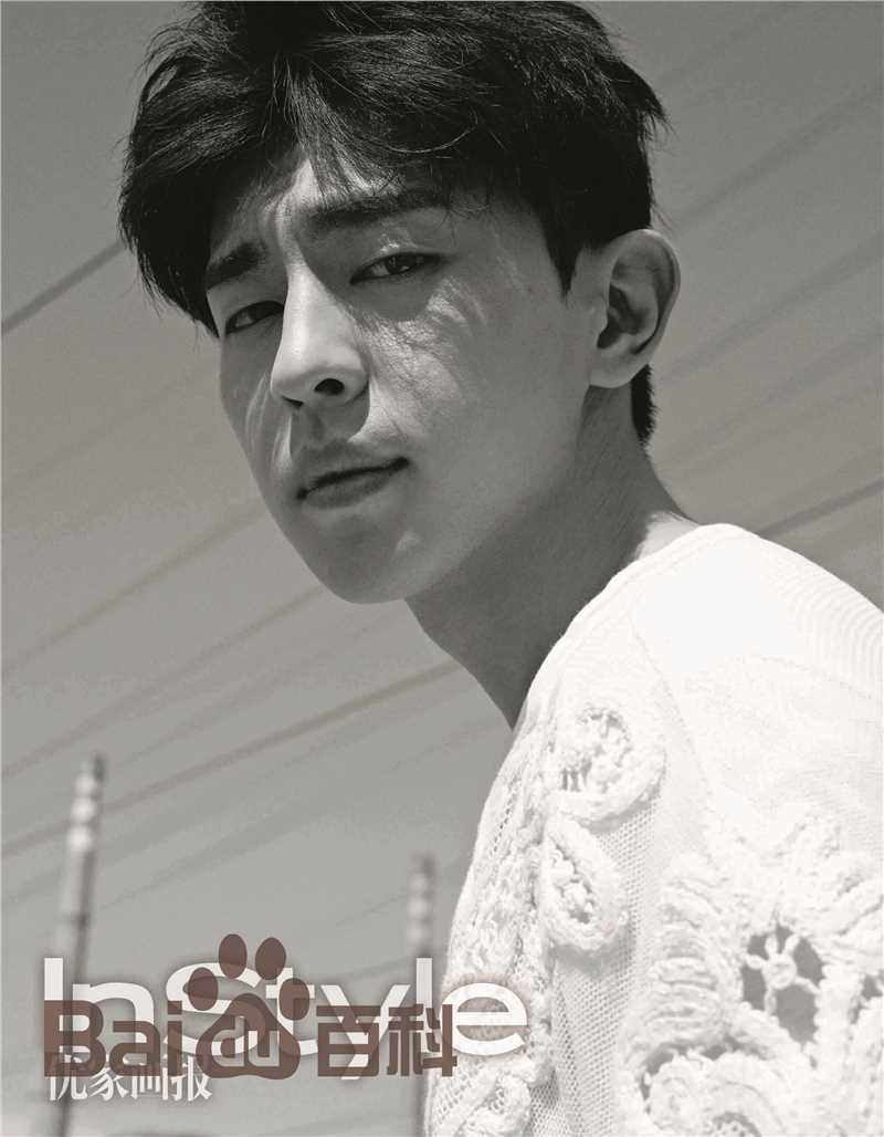 邓伦(Allen)优家画报素颜照相册