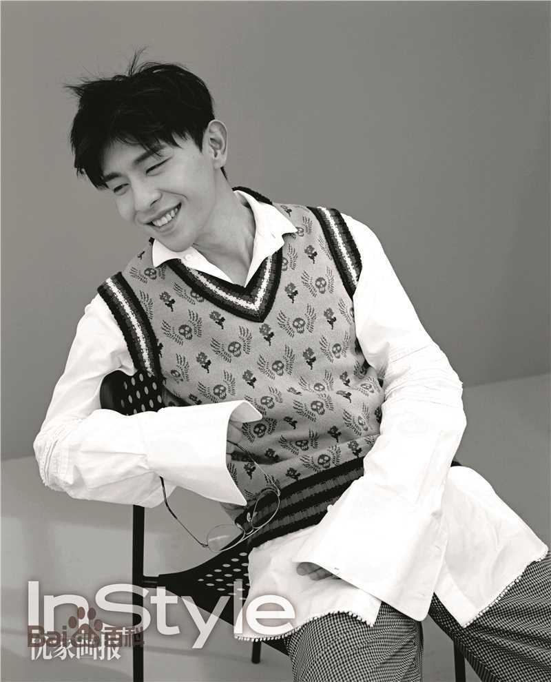 邓伦(Allen)优家画报素颜照相册