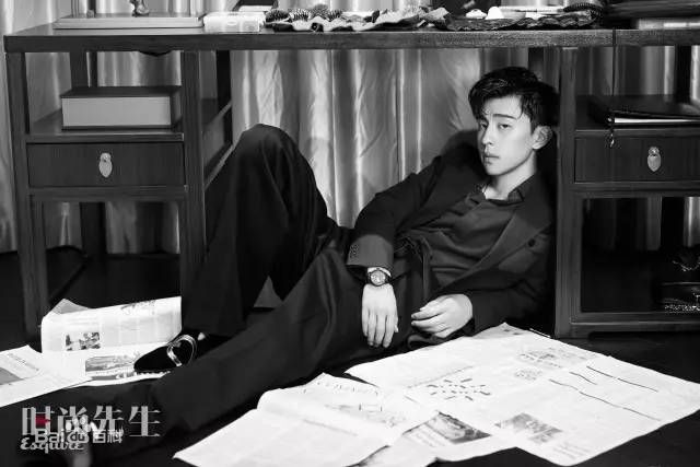 邓伦(Allen)时尚先生前后照片