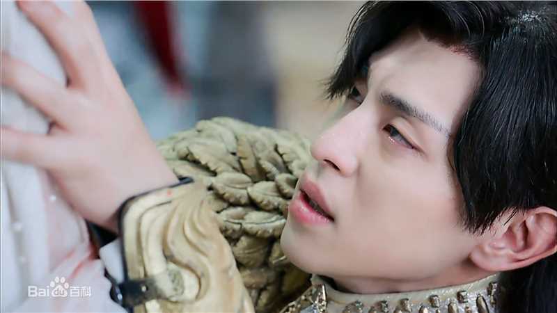 最新邓伦(Allen)在《香蜜沉沉烬如霜》旭凤中的壁纸