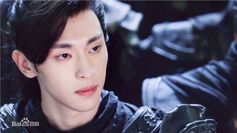 最新邓伦(Allen)在《香蜜沉沉烬如霜》旭凤中的壁纸