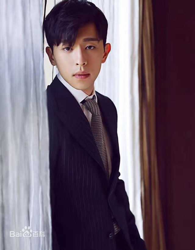 邓伦(Allen)前后照片