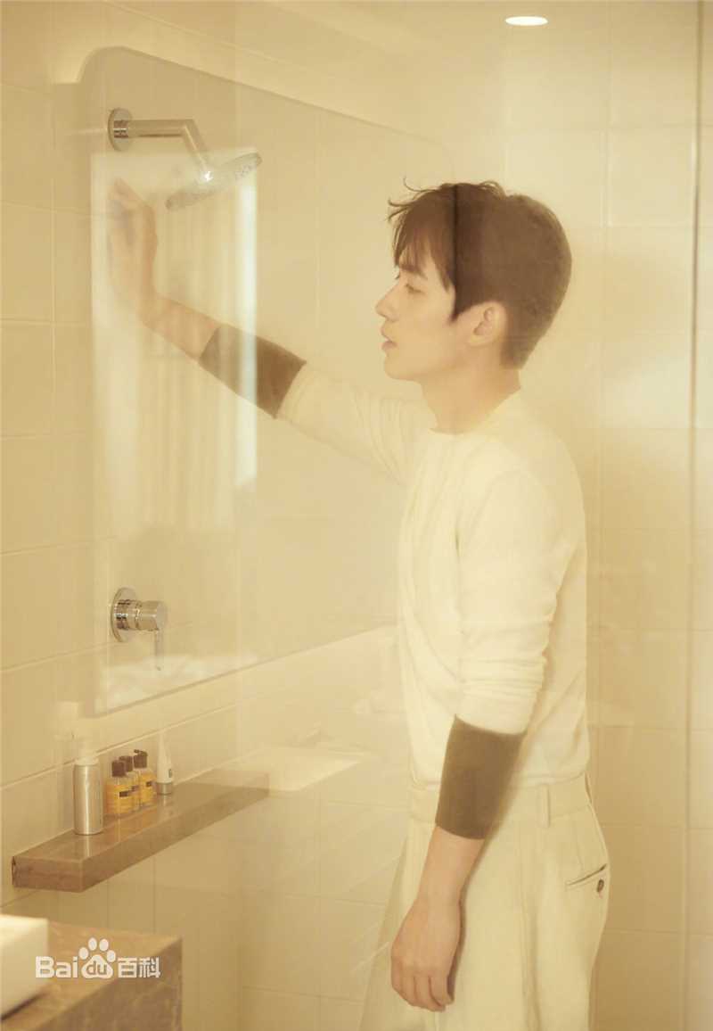 朱一龙(Zhu Yilong)最全《DEPART》相册