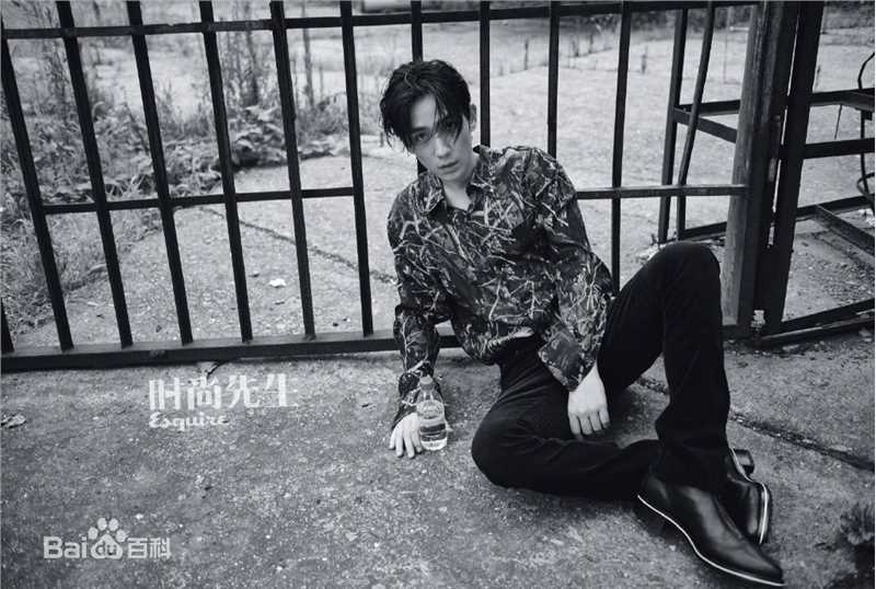 朱一龙(Zhu Yilong)精选杂志期刊图册