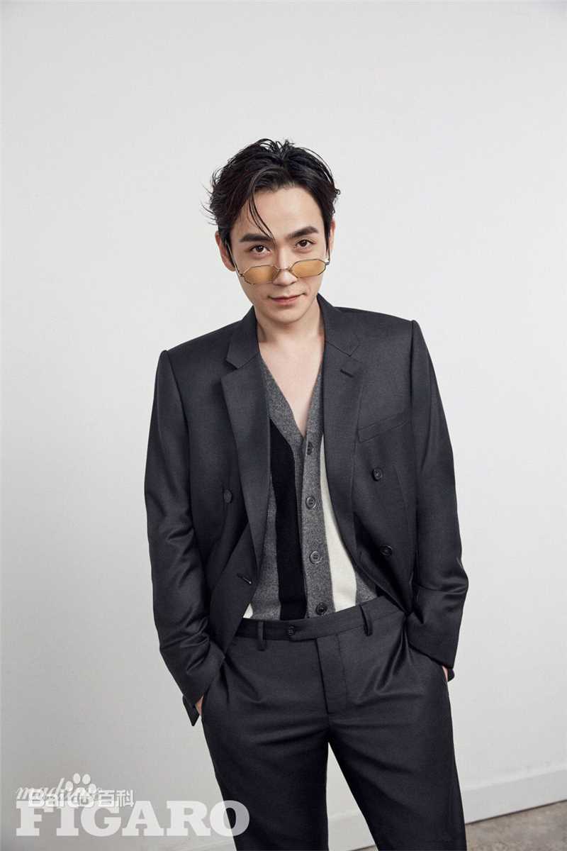 朱一龙(Zhu Yilong)精选杂志期刊图册