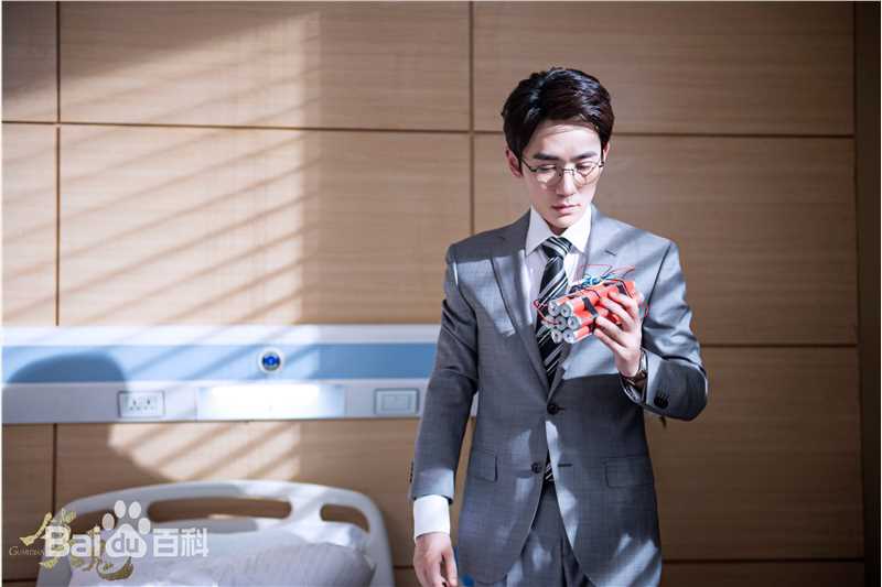 朱一龙(Zhu Yilong)《镇魂》精选剧照