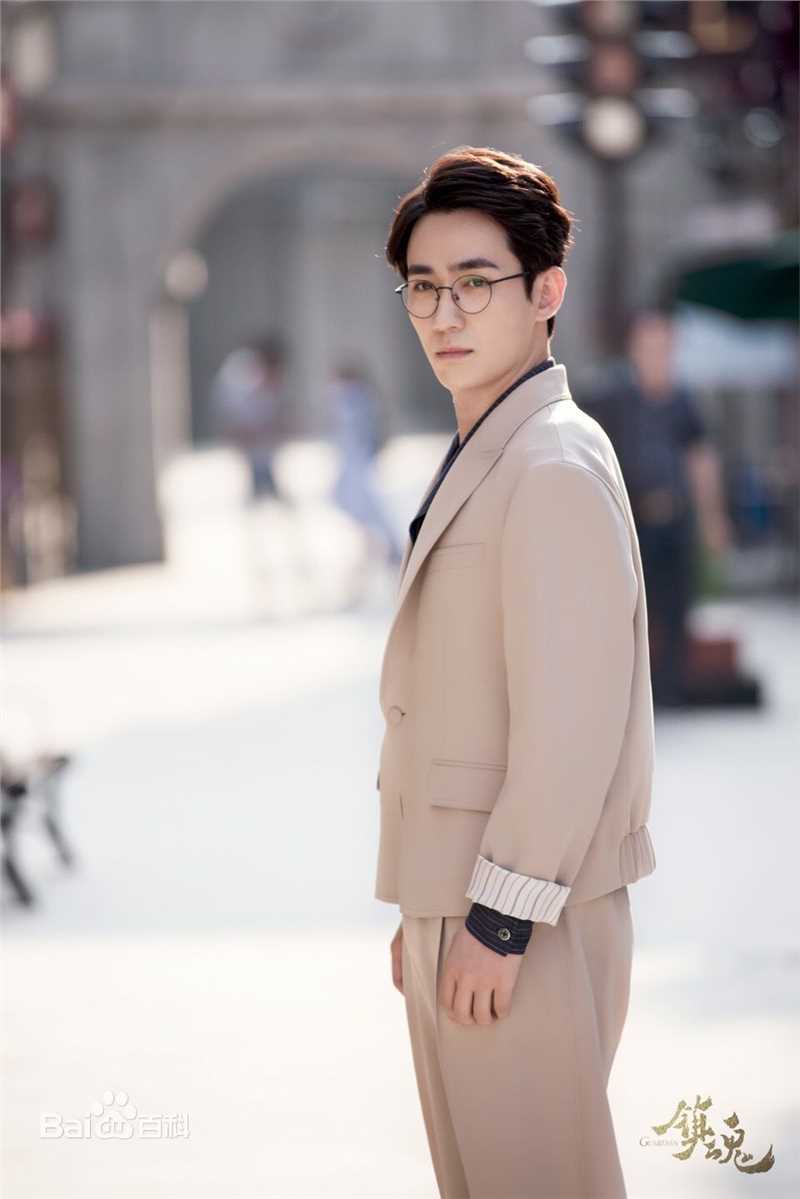 朱一龙(Zhu Yilong)《镇魂》精选剧照