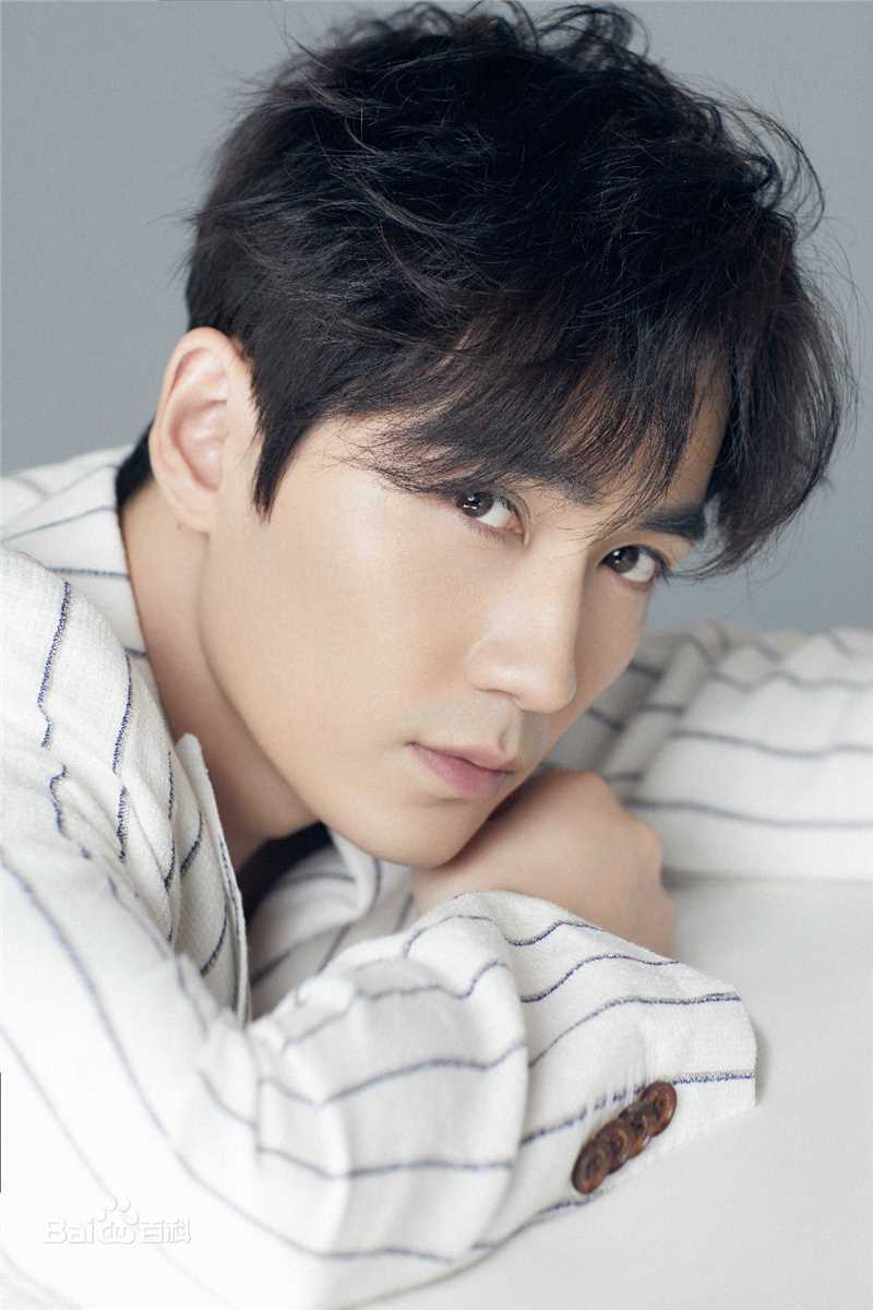 朱一龙(Zhu Yilong)人物